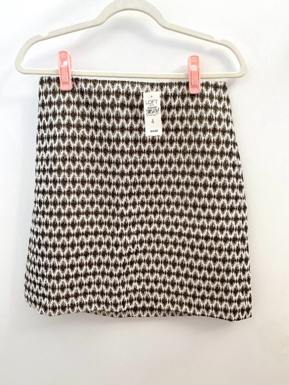NWT Loft White and Gold Metallic Thread Skirt Size 4
